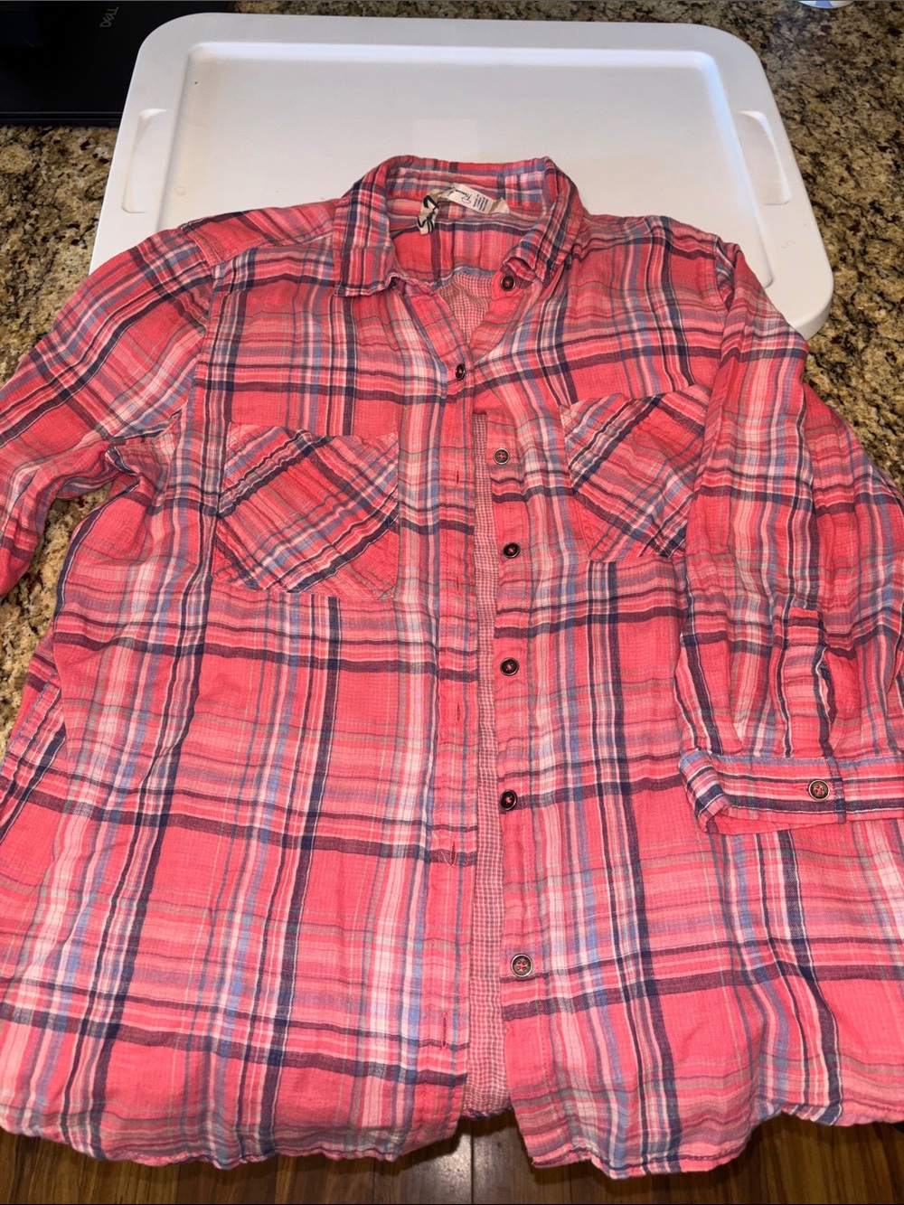 Seven7 Coral Pink Plaid Button-Down Shirt women’s L